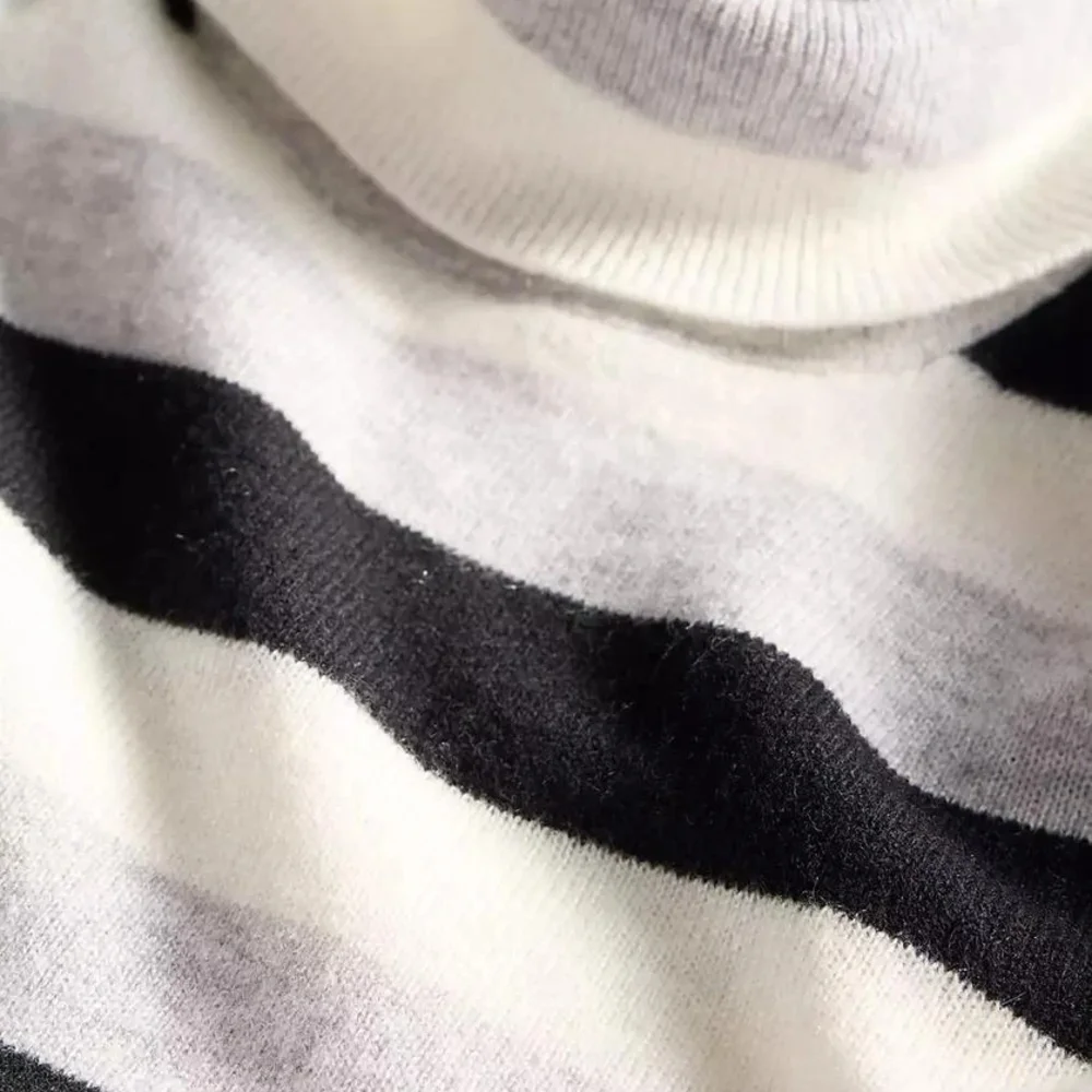 Charter Club Cashmere Multi-Striped Turtleneck Sweater|Size L - Picture 4 of 10